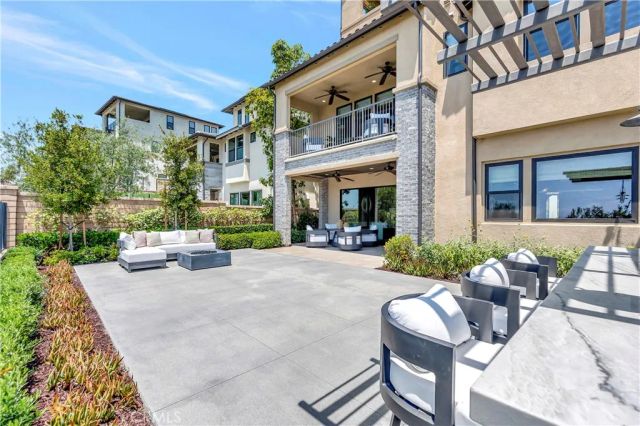17 Ponte, Lake Forest, CA 92630