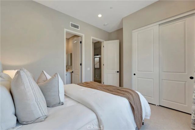 17 Ponte, Lake Forest, CA 92630