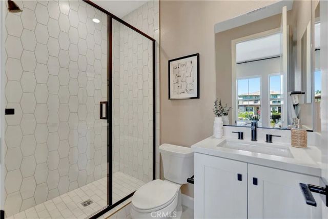 17 Ponte, Lake Forest, CA 92630