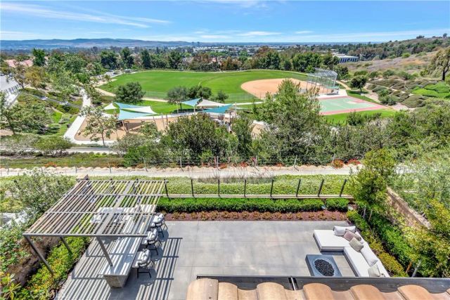 17 Ponte, Lake Forest, CA 92630
