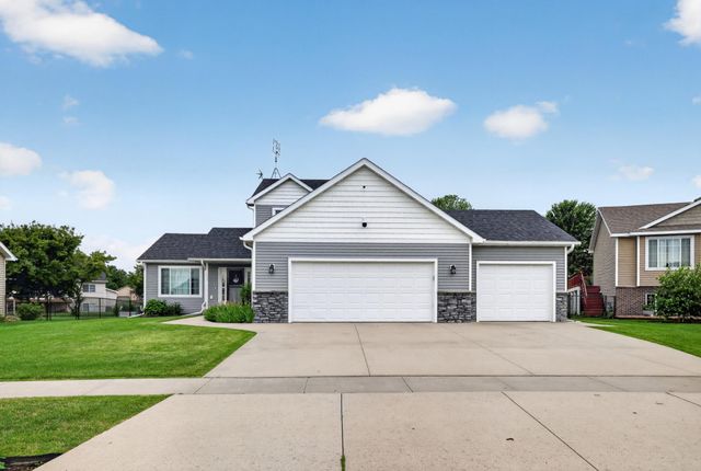 603 11th Avenue NE, Kasson, MN 55944