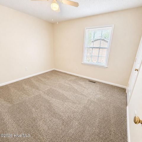 2905 Cedar Creek Road E, Greenville, NC 27834