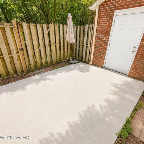 2905 Cedar Creek Road E, Greenville, NC 27834