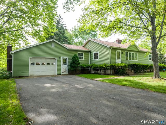 1175 South Curtis Street, Wallingford, CT 06492