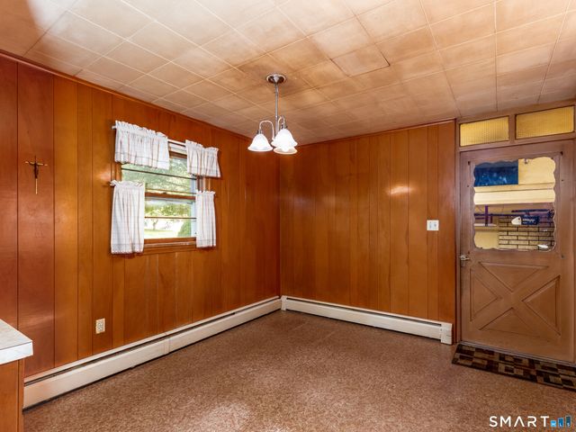 1175 South Curtis Street, Wallingford, CT 06492