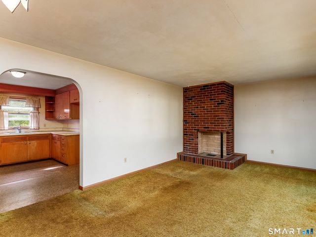 1175 South Curtis Street, Wallingford, CT 06492