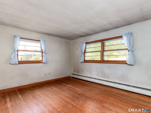 1175 South Curtis Street, Wallingford, CT 06492