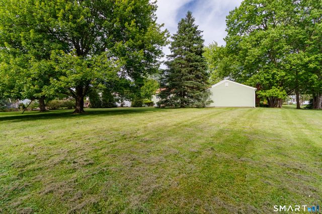 1175 South Curtis Street, Wallingford, CT 06492