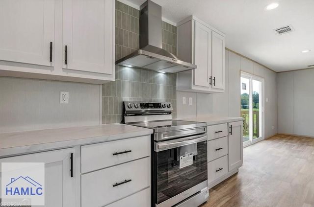 1159 North Macon Street, Ludowici, GA 31316