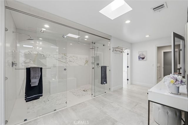 940 N Silent Ranch Drive, Glendora, CA 91741