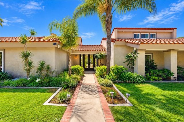 940 N Silent Ranch Drive, Glendora, CA 91741
