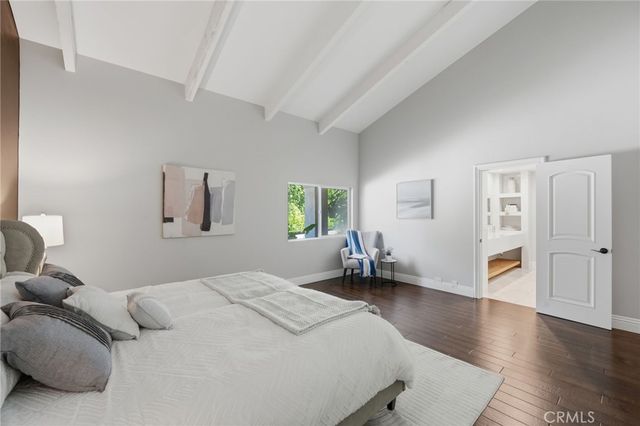 940 N Silent Ranch Drive, Glendora, CA 91741