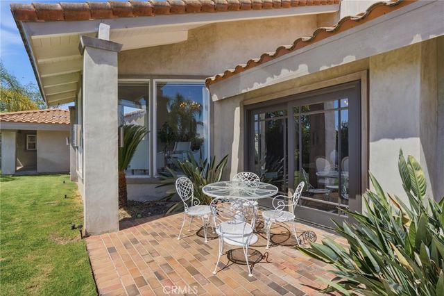 940 N Silent Ranch Drive, Glendora, CA 91741