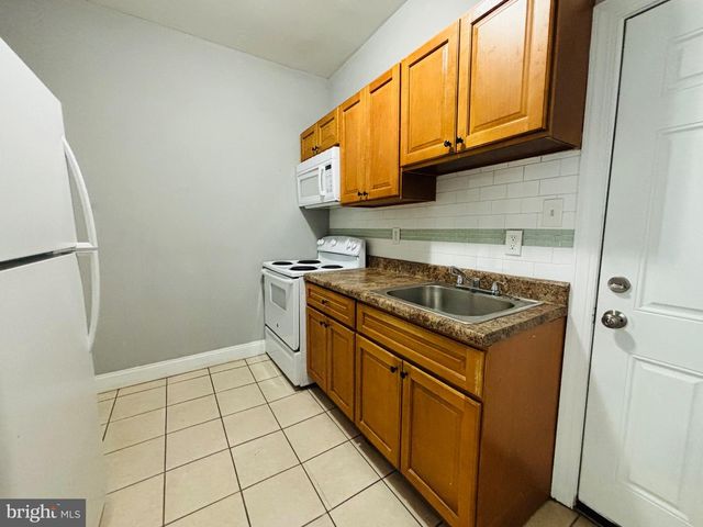 4554 N MOLE ST, Philadelphia, PA 19140