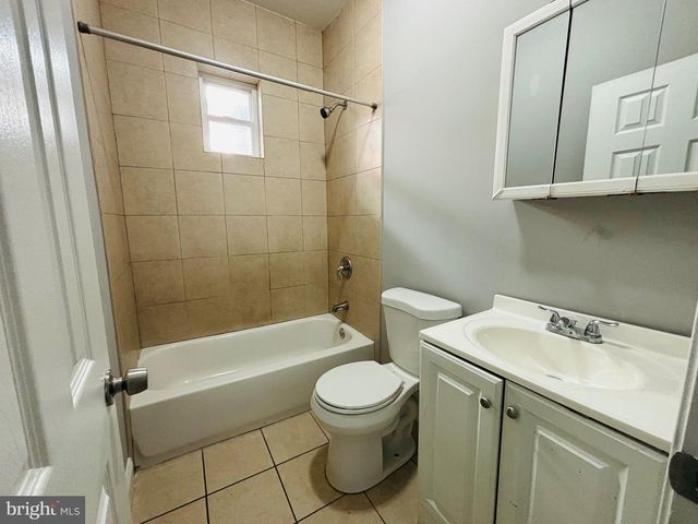 4554 N MOLE ST, Philadelphia, PA 19140