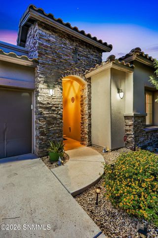 3681 Albion Avenue, Las Cruces, NM 88012