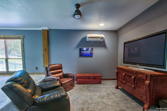 189 Scenic Sunset, Lakehills, TX 78063