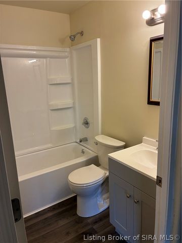 1105 Spruce Drive, Jeffersonville, IN 47130