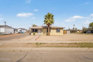 2529 N 40TH Avenue, Phoenix, AZ 85009