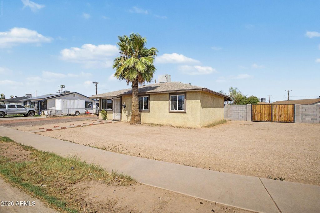 2529 N 40TH Avenue, Phoenix, AZ 85009 — exterior