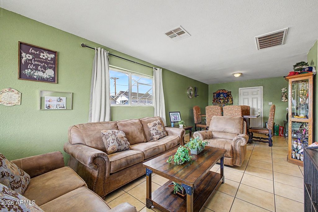 2529 N 40TH Avenue, Phoenix, AZ 85009 — photo 2
