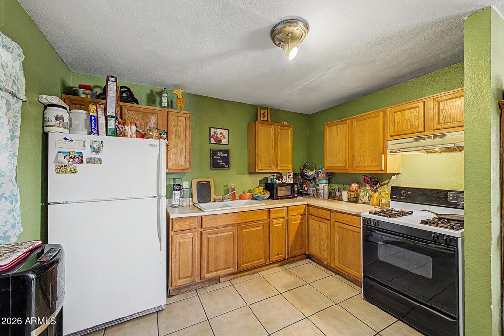 2529 N 40TH Avenue, Phoenix, AZ 85009 — photo 3