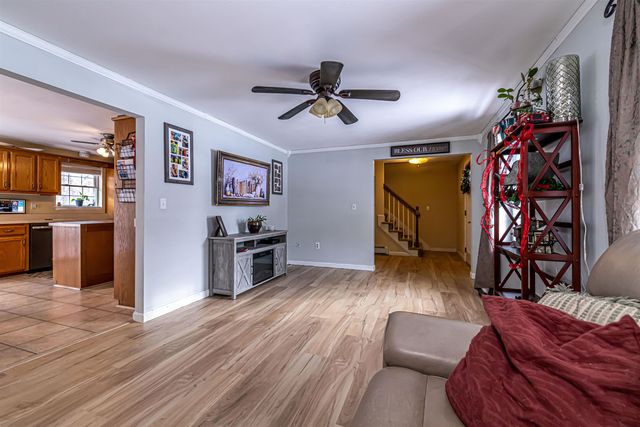 30 Pondview Drive, Derry, NH 03038