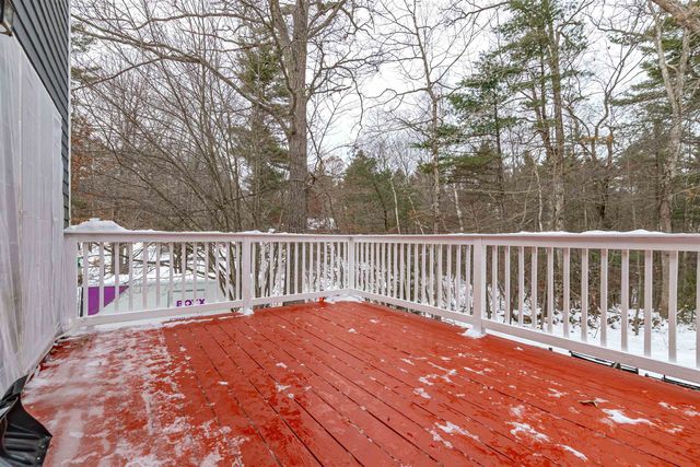 30 Pondview Drive, Derry, NH 03038