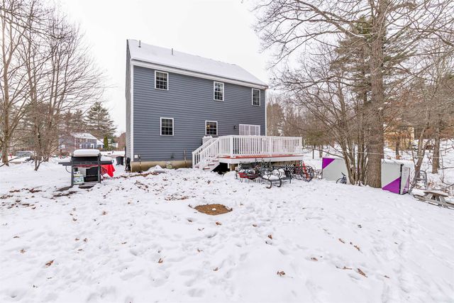 30 Pondview Drive, Derry, NH 03038
