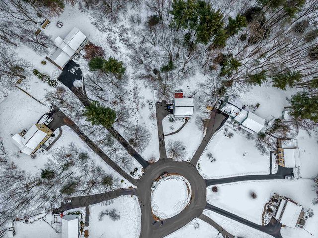 30 Pondview Drive, Derry, NH 03038