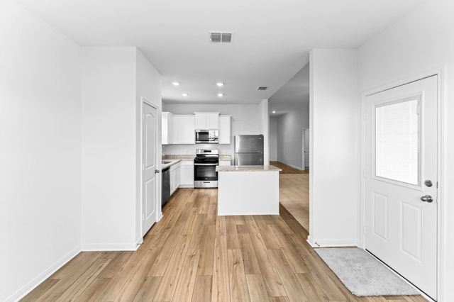 1139 Amy Drive, Kyle, TX 78640