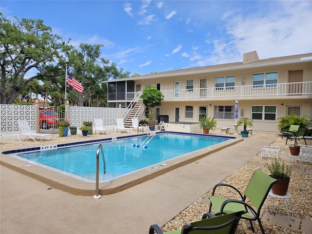 509 W VENICE AVENUE 102, Venice, FL 34285