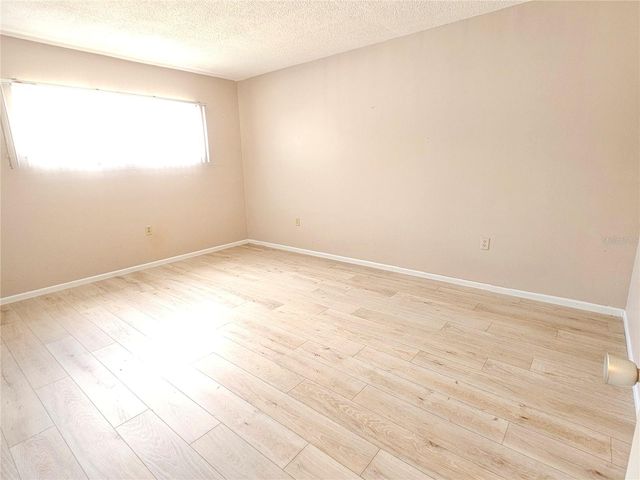 509 W VENICE AVENUE 102, Venice, FL 34285