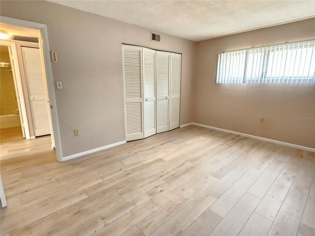 509 W VENICE AVENUE 102, Venice, FL 34285