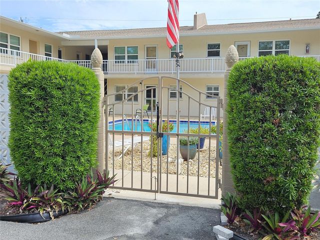 509 W VENICE AVENUE 102, Venice, FL 34285