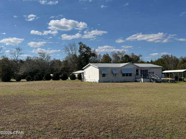 3916 Larkspur Circle, Marianna, FL 32446