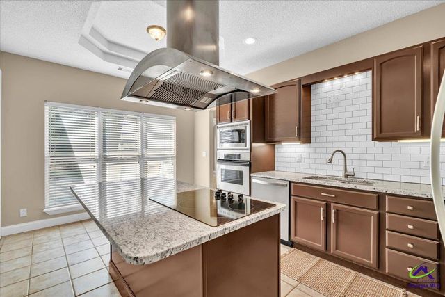 405 Sleepy Lane, Warner Robins, GA 31088