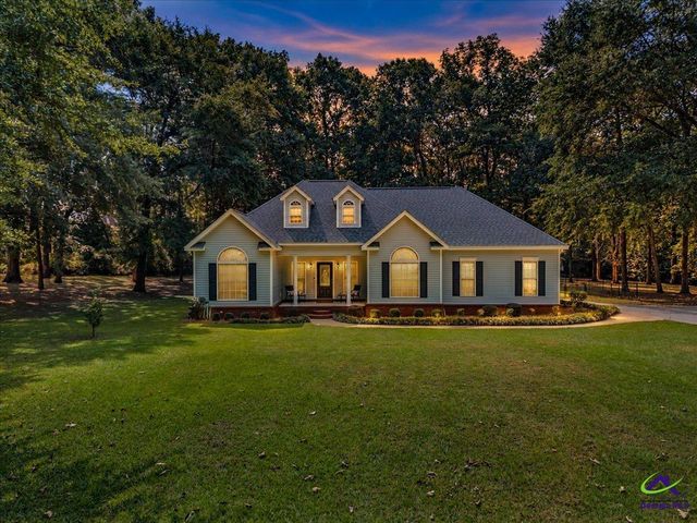 405 Sleepy Lane, Warner Robins, GA 31088