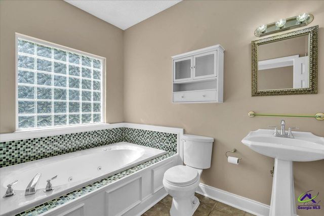 405 Sleepy Lane, Warner Robins, GA 31088