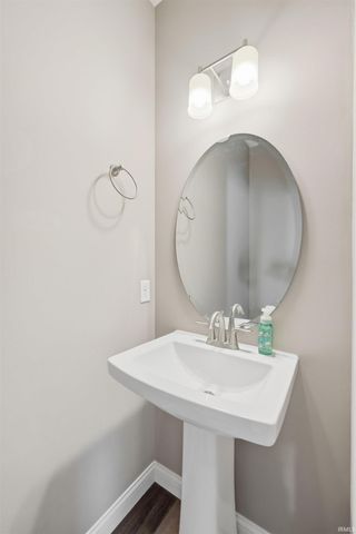 5617 Bear Creek Pass, Auburn, IN 46706