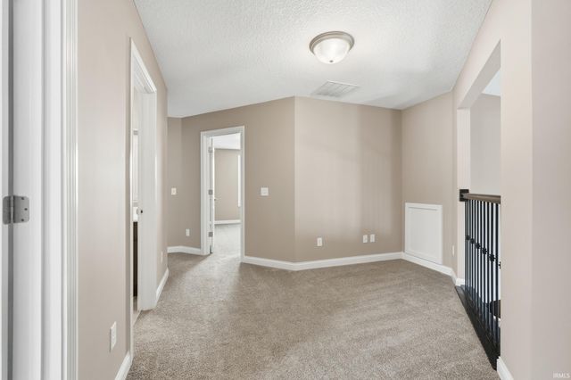 5617 Bear Creek Pass, Auburn, IN 46706