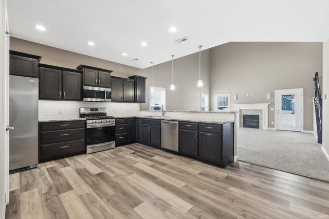 5617 Bear Creek Pass, Auburn, IN 46706