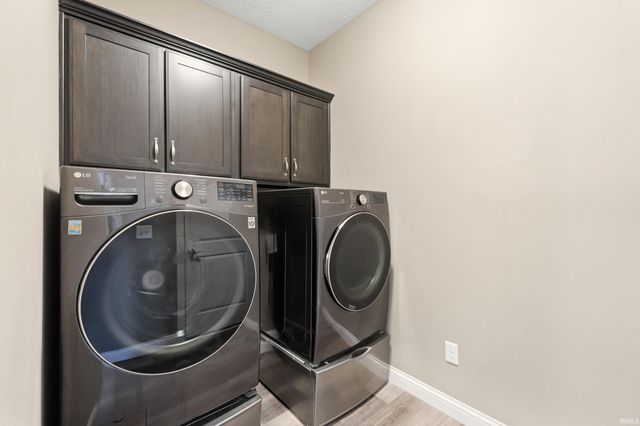 5617 Bear Creek Pass, Auburn, IN 46706