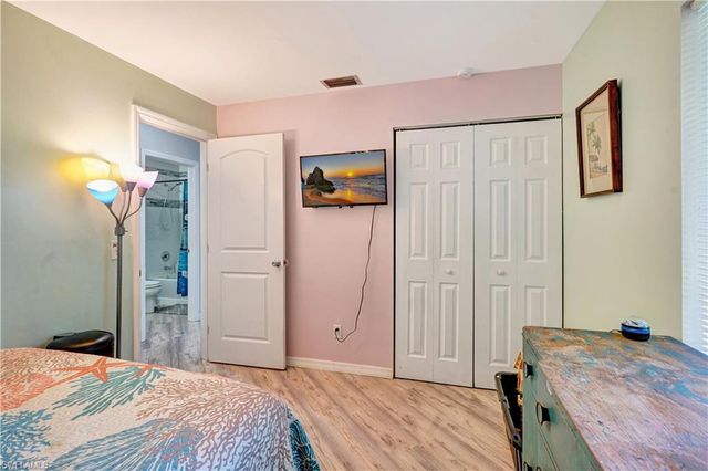 5887 Kingfish RD, Bokeelia, FL 33922