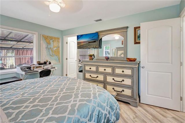 5887 Kingfish RD, Bokeelia, FL 33922