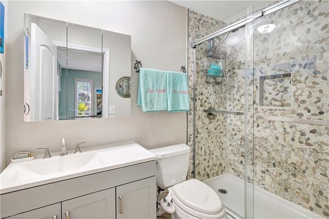 5887 Kingfish RD, Bokeelia, FL 33922