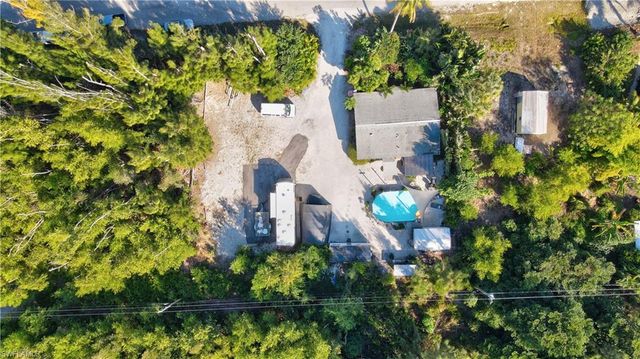 5887 Kingfish RD, Bokeelia, FL 33922