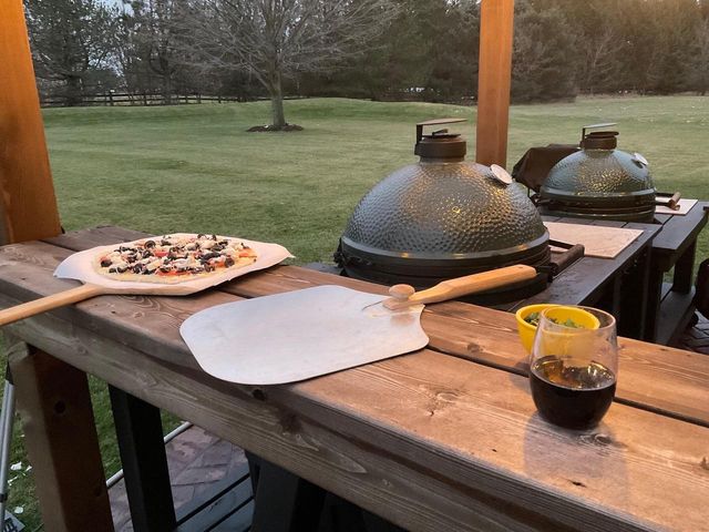 W292N3296 Summerhill ROAD, Pewaukee, WI 53072