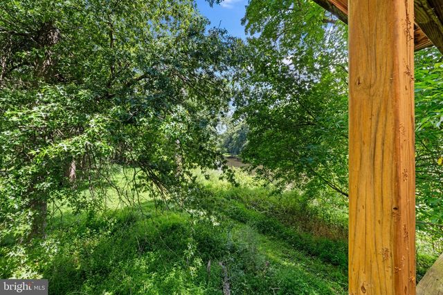198 VALLEY RD, Hummelstown, PA 17036