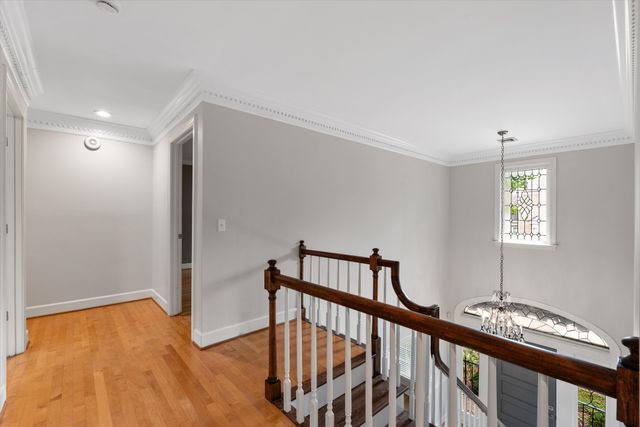 605 Linden Sq, Nashville, TN 37215